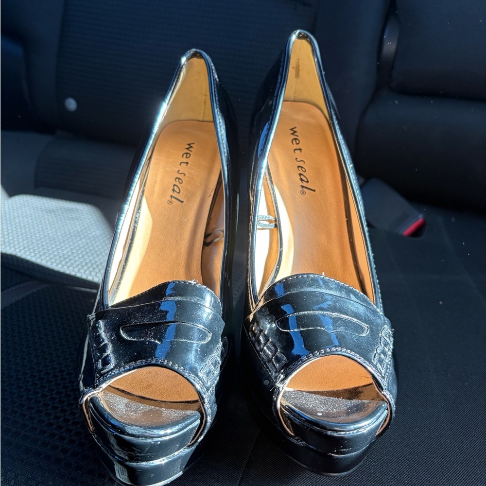 Wet Seal Glossy Black Peep Toe Heels